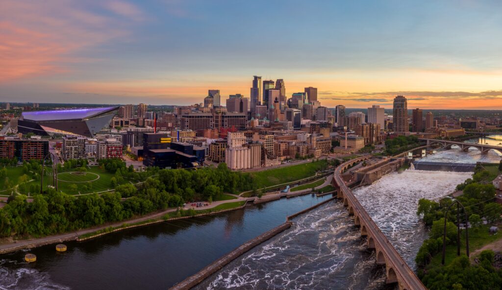 Minneapolis - Drive Classy